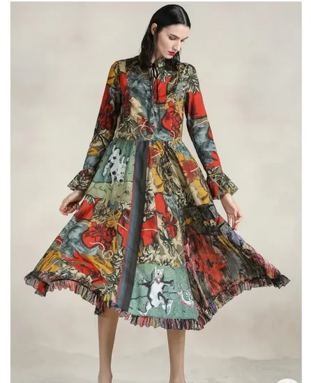 Spring 2021 Fashion New Women′s Print and Flared Sleeves of Apparel 